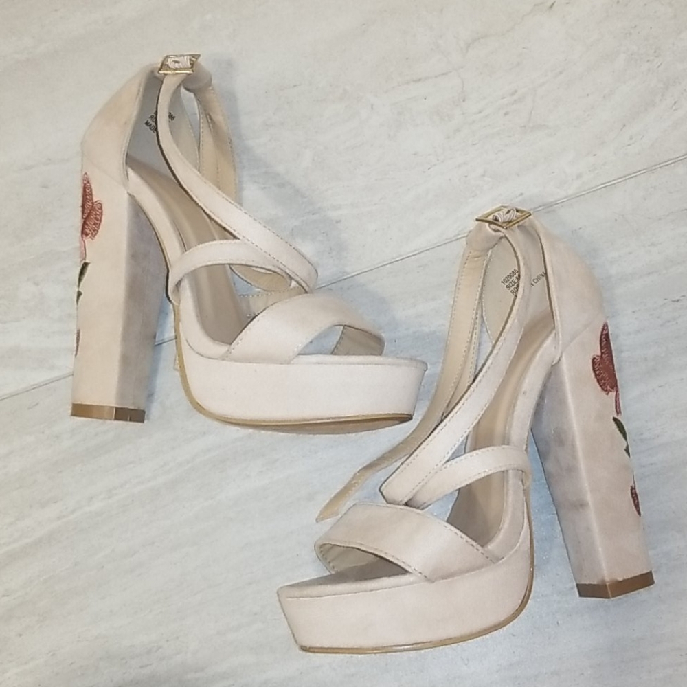 Party Heels (Size 6)